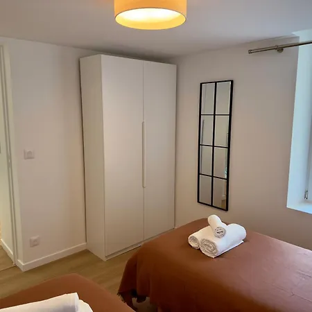 La Parenthese Maisonneuve Apartment *