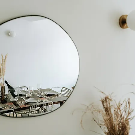 La Parenthese Maisonneuve Apartment *