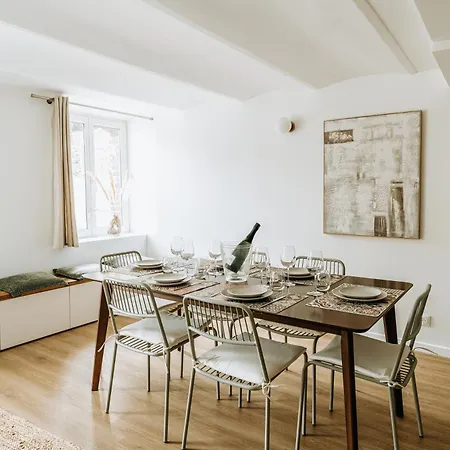 La Parenthese Maisonneuve Apartment *