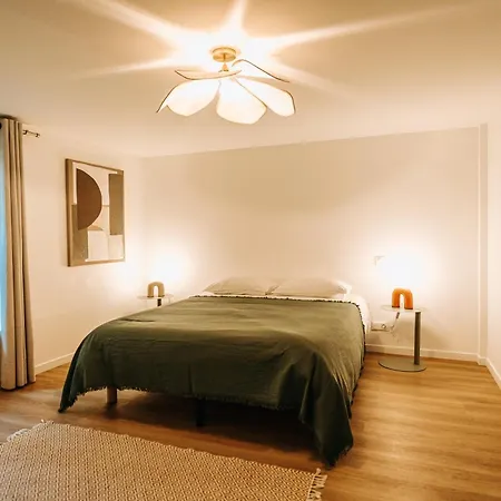 La Parenthese Maisonneuve Apartment *